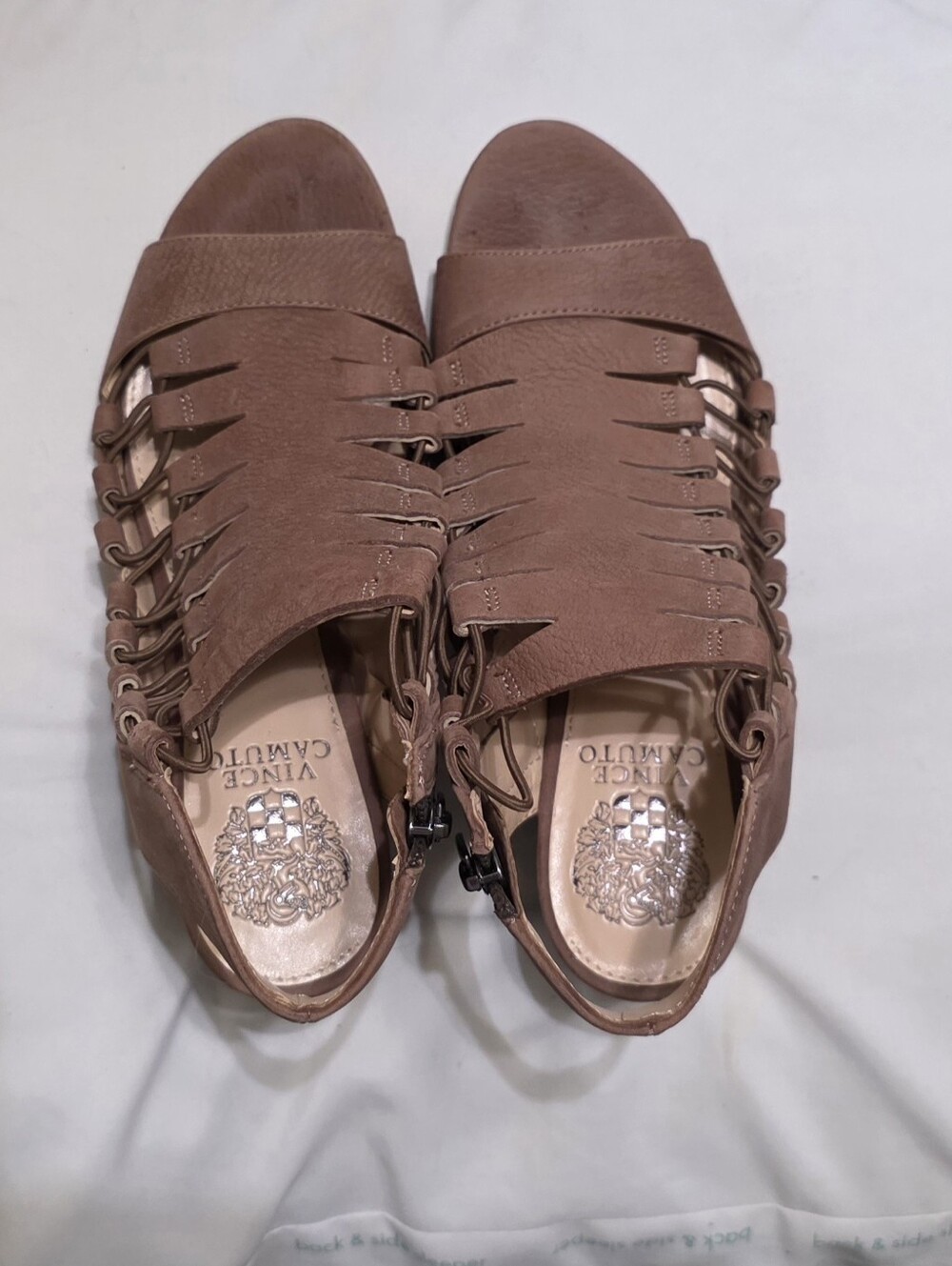 NEW Vince Camuto Taupe Brown Leather Strappy Sandals